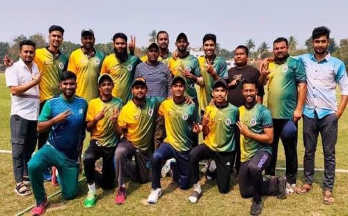 সাতক্ষীরা জেলা প্রশাসক কাপ ক্রিকেট টুর্নামেন্টে গণমুখী সংঘ সেমিফাইনালে 