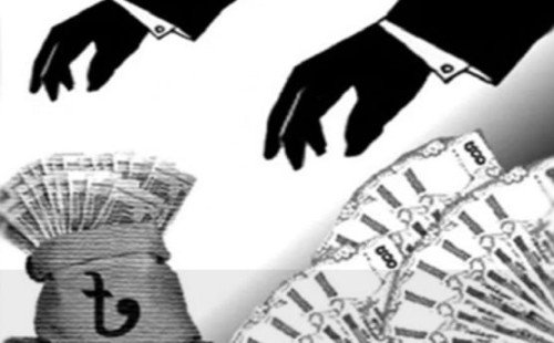 হাজার কোটি টাকা প্রতারণার শিকার হয়ে পথে বসেছেন কয়েকশ ব্যবসায়ী