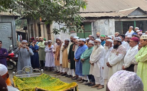 গফরগাঁও পৌর বিএনপির সাবেক যুগ্ন-আহ্বায়ক আবু সায়েমের বাবার জানাজা সম্পন্ন 