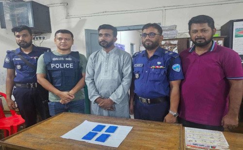 খাগড়াছড়িতে ইয়াবা সহ মাদক ব্যবসায়ী আটক 