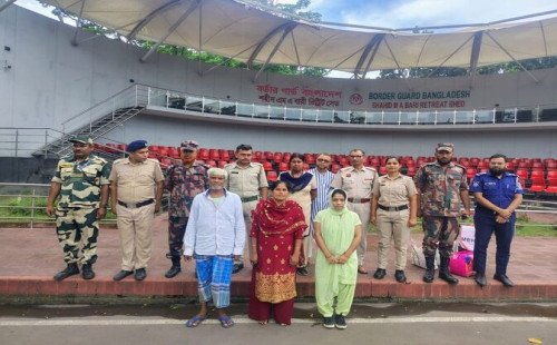 ভারত থেকে ট্রাভেল পারমিটে দেশে ফিরলেন তিন বাংলাদেশি 