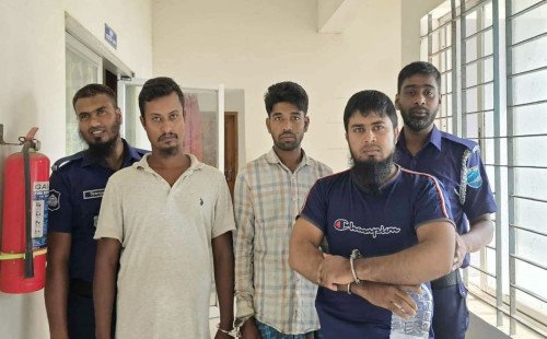 মাদারীপুরের ডাসারে মানবপাচার চক্রের তিন সদস্য গ্রেফতার। 