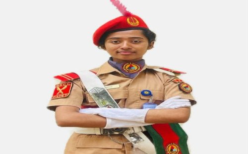 এইচএসসিতে-ও জিপিএ-৫ পেয়েছে তাড়াইলের নাভানা 