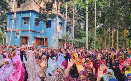 শার্শায় মহিলাদলের উঠান বৈঠকে হাজারো নেতা-কর্মীর ঢল 